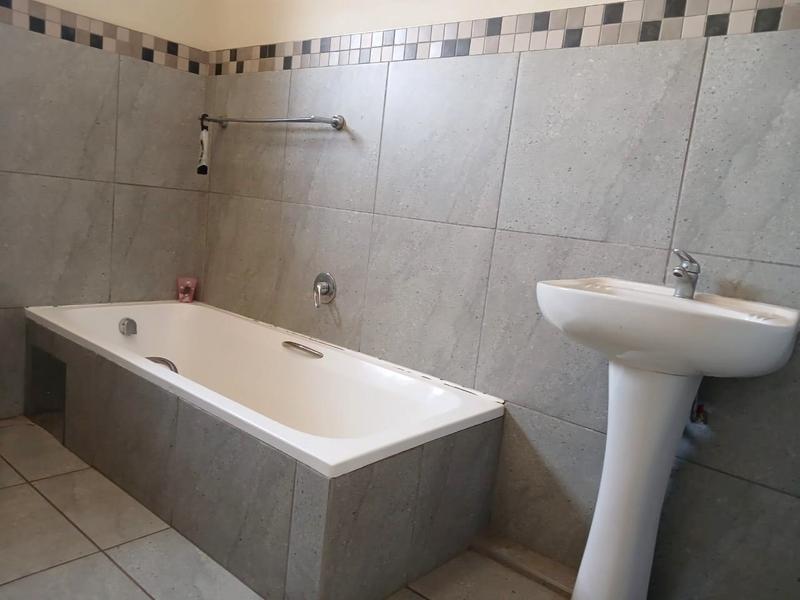 3 Bedroom Property for Sale in Mindalore Gauteng