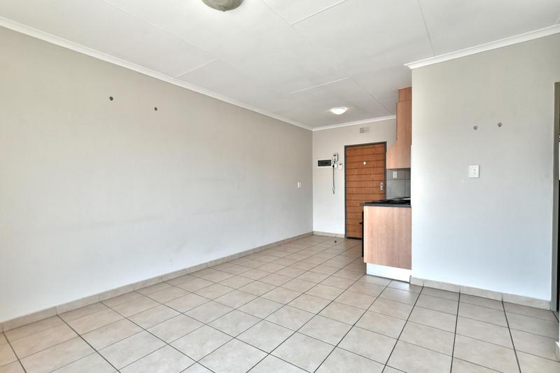 2 Bedroom Property for Sale in Olifantsvlei Gauteng