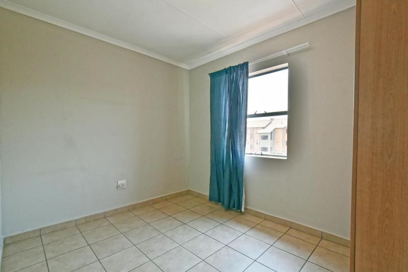 2 Bedroom Property for Sale in Olifantsvlei Gauteng