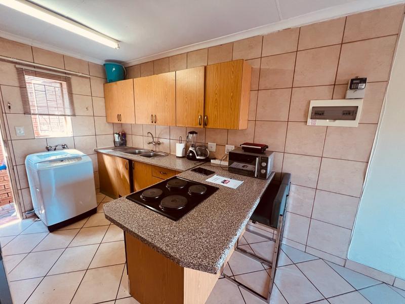 2 Bedroom Property for Sale in Theresa Park Gauteng