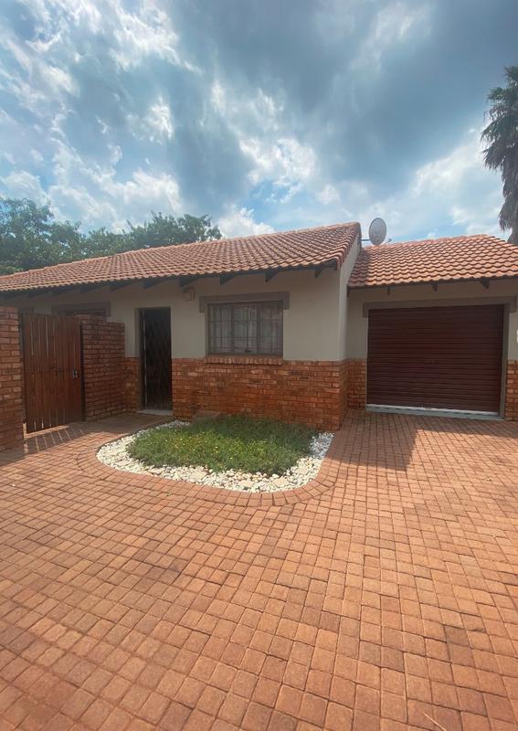 2 Bedroom Property for Sale in Montana Gauteng