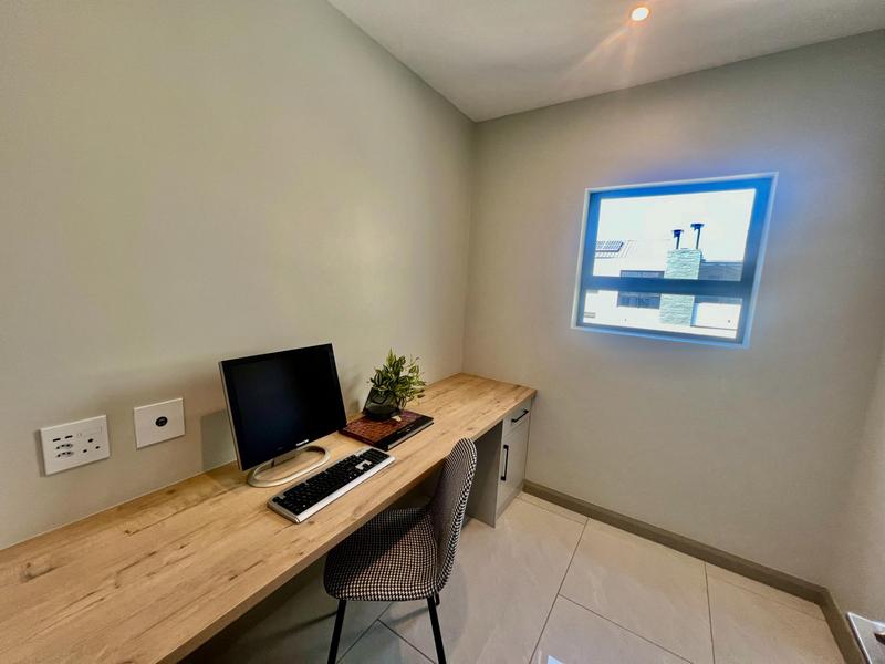 3 Bedroom Property for Sale in Midstream Estate Gauteng