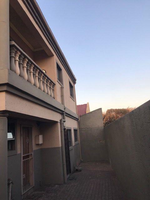 3 Bedroom Property for Sale in Ormonde Gauteng