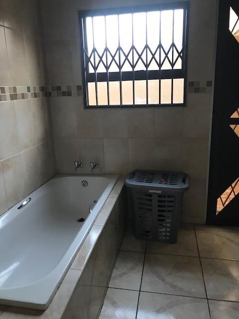 3 Bedroom Property for Sale in Ormonde Gauteng