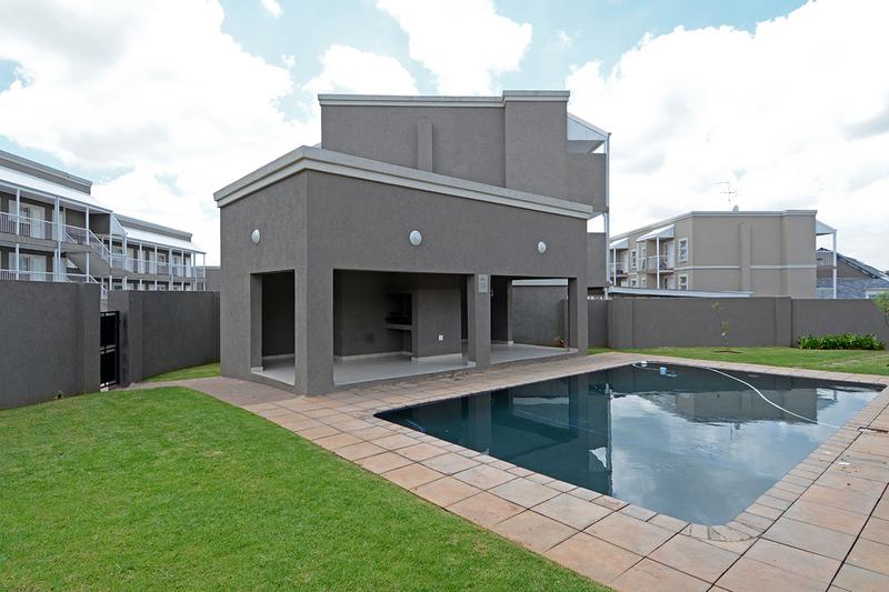 2 Bedroom Property for Sale in Buccleuch Gauteng