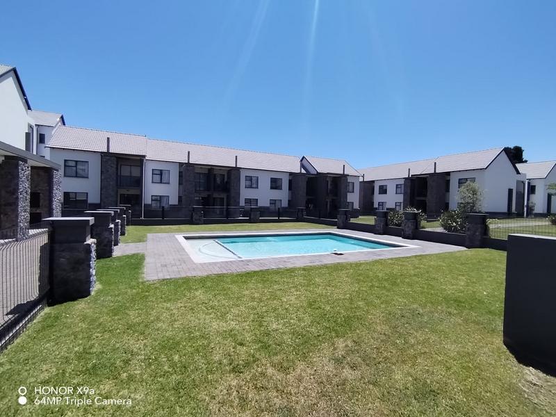 To Let 2 Bedroom Property for Rent in Glen Marais Gauteng