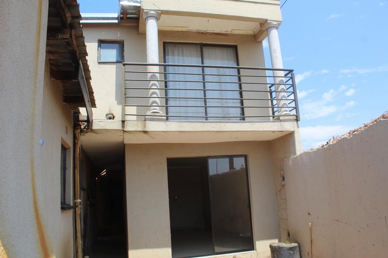 3 Bedroom Property for Sale in Emdeni Gauteng