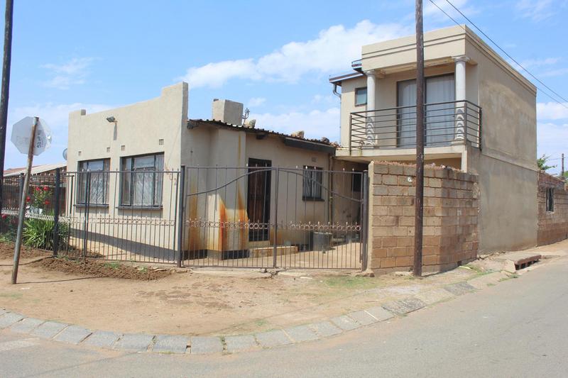 3 Bedroom Property for Sale in Emdeni Gauteng