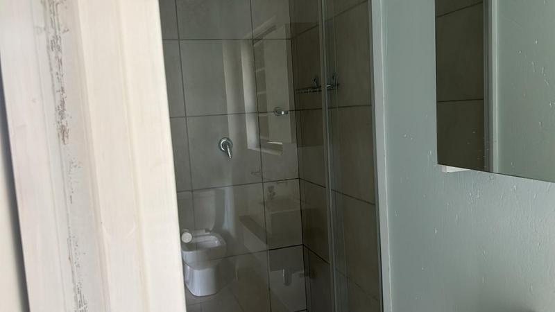 To Let 3 Bedroom Property for Rent in Beverley Gauteng