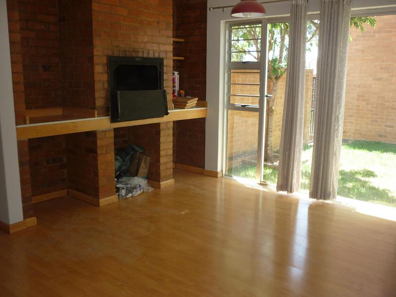 To Let 3 Bedroom Property for Rent in Fourways Gauteng