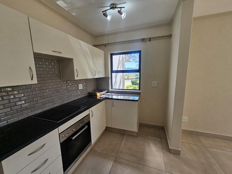 To Let 2 Bedroom Property for Rent in Roodepoort Gauteng