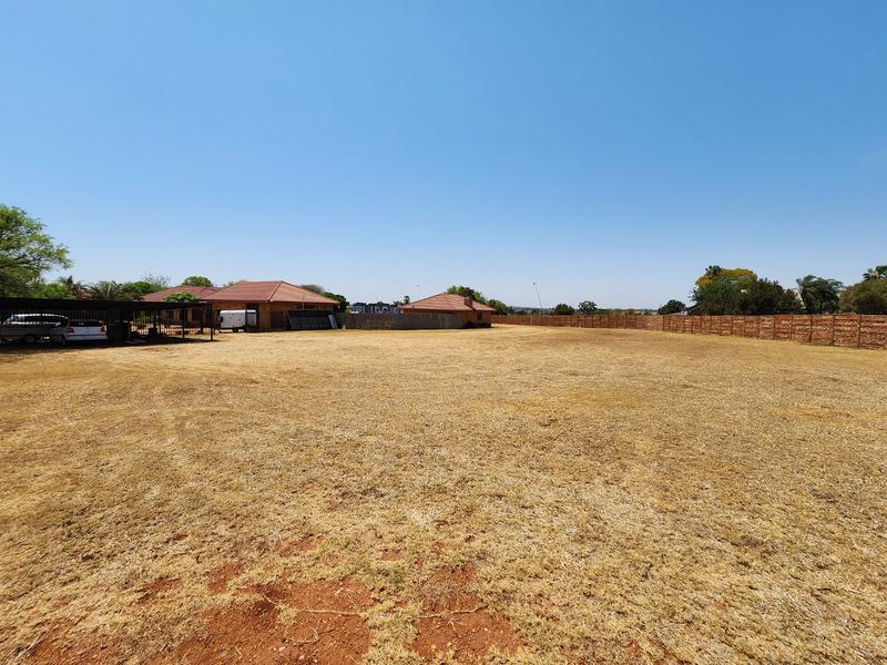 6 Bedroom Property for Sale in Montana Gauteng