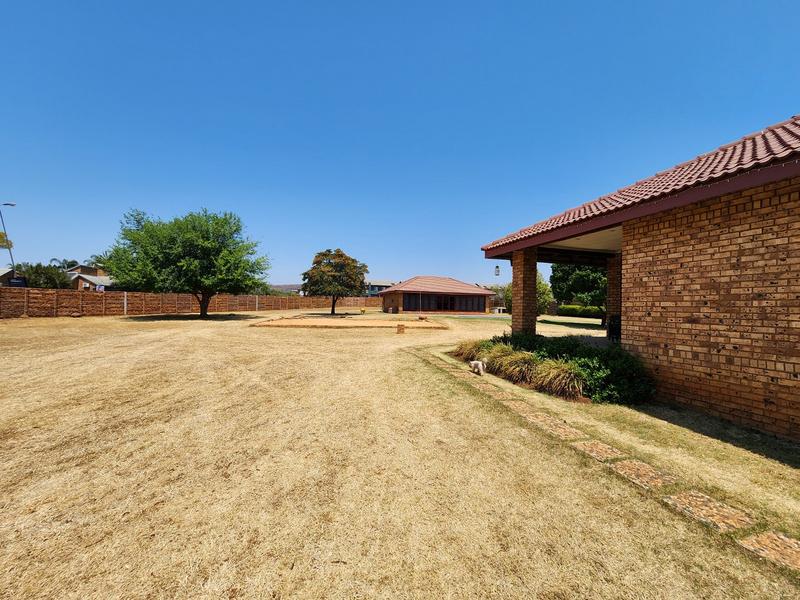 6 Bedroom Property for Sale in Montana Gauteng