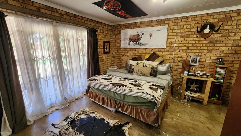 6 Bedroom Property for Sale in Montana Gauteng