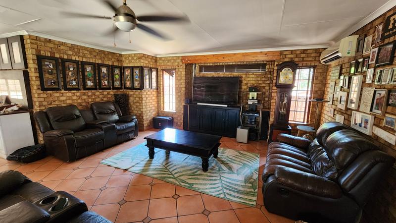 6 Bedroom Property for Sale in Montana Gauteng