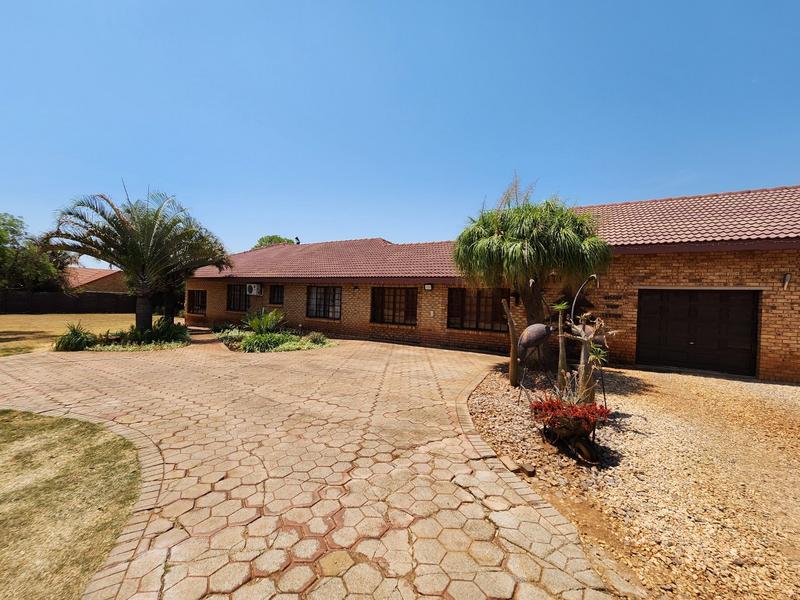 6 Bedroom Property for Sale in Montana Gauteng