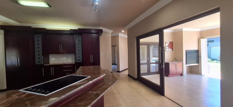 5 Bedroom Property for Sale in Midlands Estate Gauteng