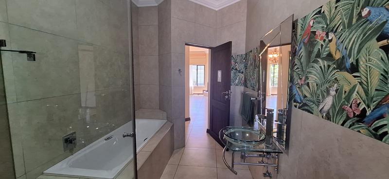 5 Bedroom Property for Sale in Midlands Estate Gauteng