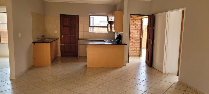 2 Bedroom Property for Sale in New Market Gauteng