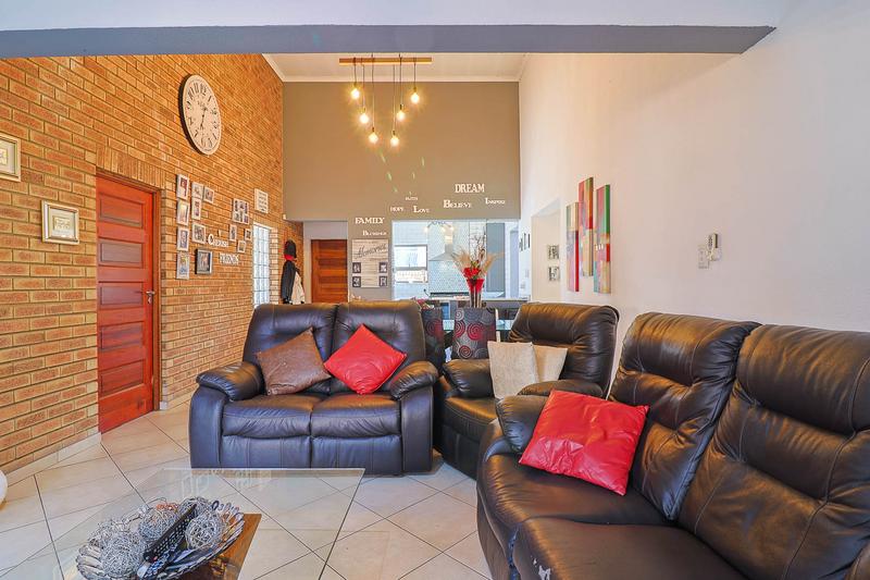 3 Bedroom Property for Sale in New Market Gauteng