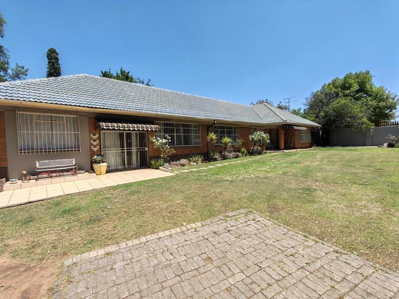 4 Bedroom Property for Sale in Meyerton Central Gauteng