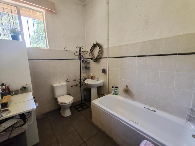 4 Bedroom Property for Sale in Meyerton Central Gauteng