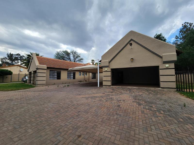 5 Bedroom Property for Sale in Vanderbijlpark SW 5 Gauteng