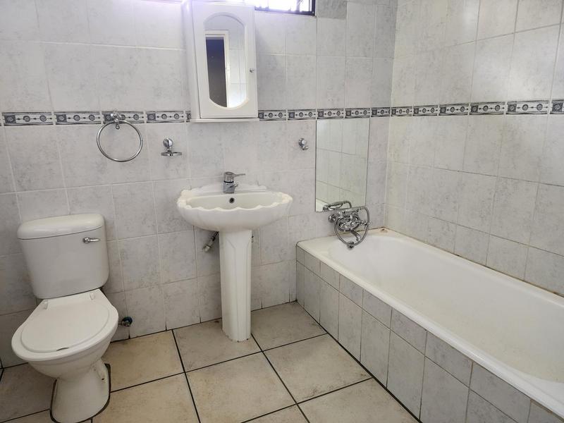 5 Bedroom Property for Sale in Vanderbijlpark SW 5 Gauteng