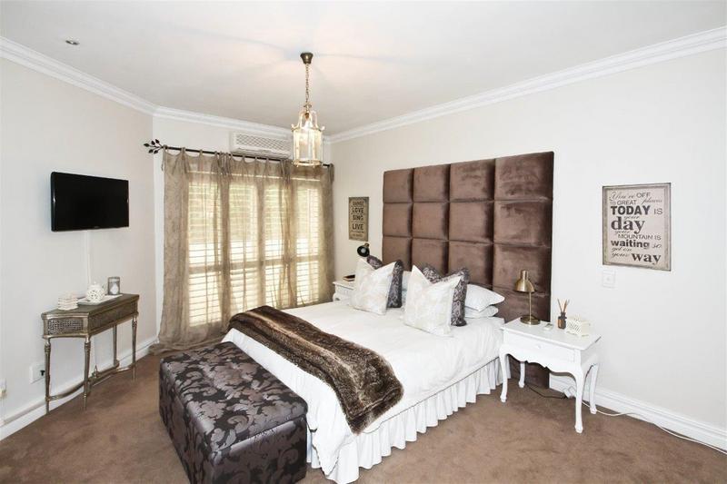 4 Bedroom Property for Sale in Morningside Gauteng