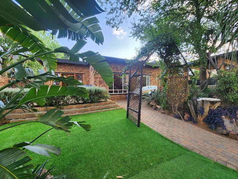 4 Bedroom Property for Sale in Wingate Park Gauteng