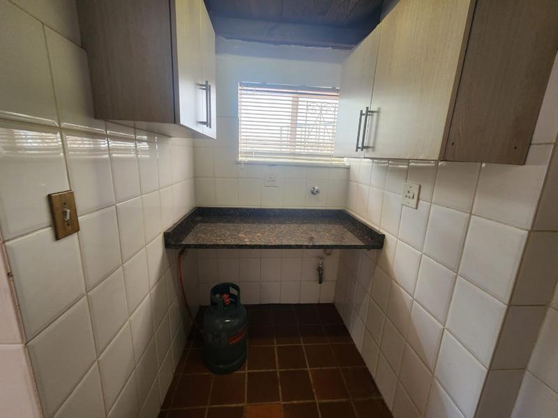 To Let 1 Bedroom Property for Rent in Paulshof Gauteng