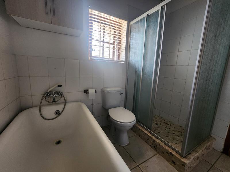 To Let 1 Bedroom Property for Rent in Paulshof Gauteng