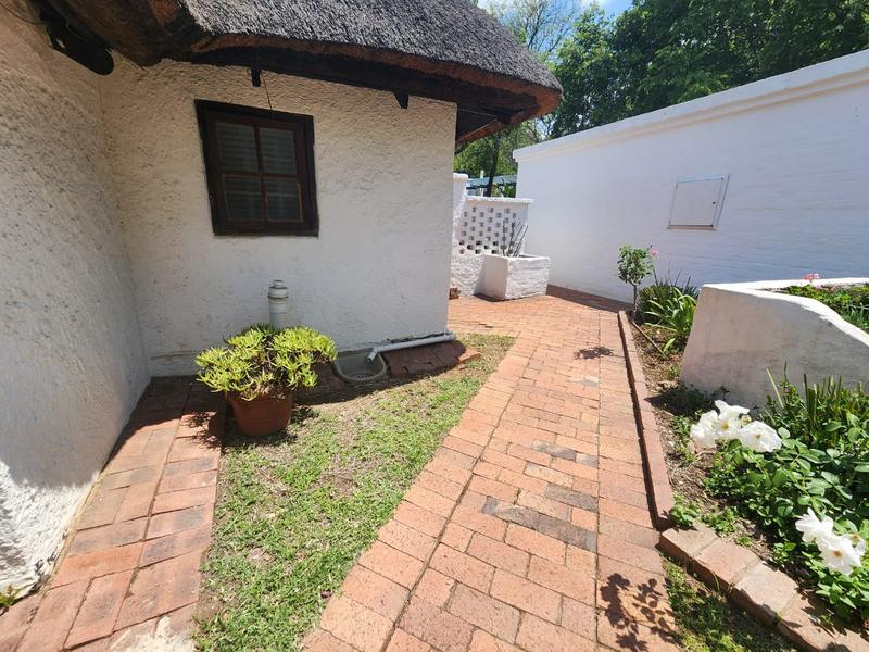 To Let 1 Bedroom Property for Rent in Paulshof Gauteng