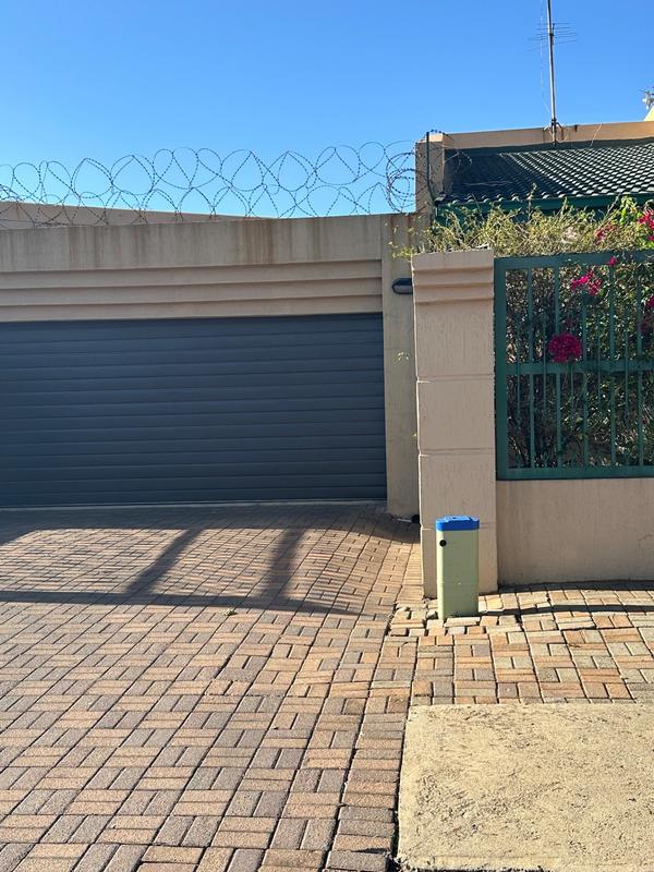 3 Bedroom Property for Sale in Laudium Gauteng