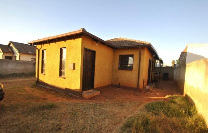 2 Bedroom Property for Sale in Dawn Park Gauteng