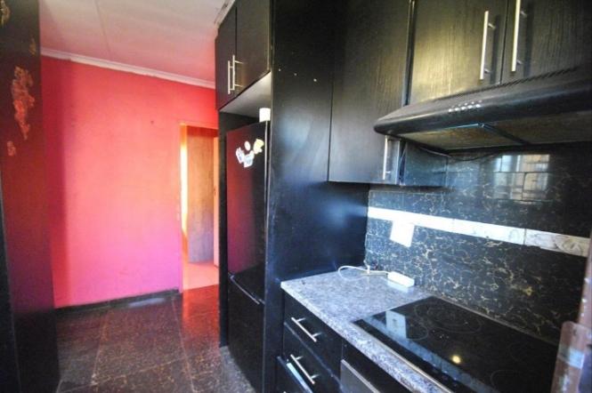 2 Bedroom Property for Sale in Dawn Park Gauteng