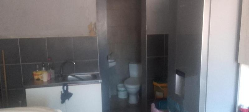 5 Bedroom Property for Sale in Maokeng Gauteng