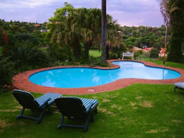 To Let 5 Bedroom Property for Rent in Waterkloof Ridge Gauteng