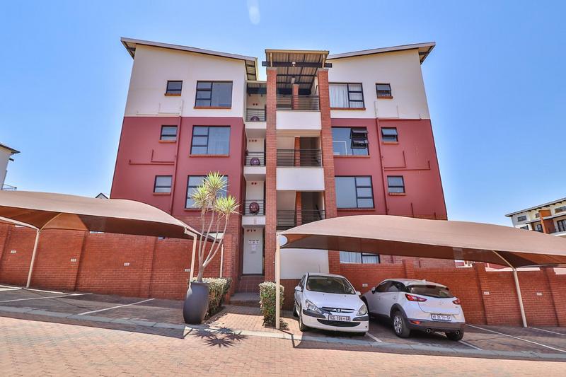 2 Bedroom Property for Sale in Greenstone Hill Gauteng