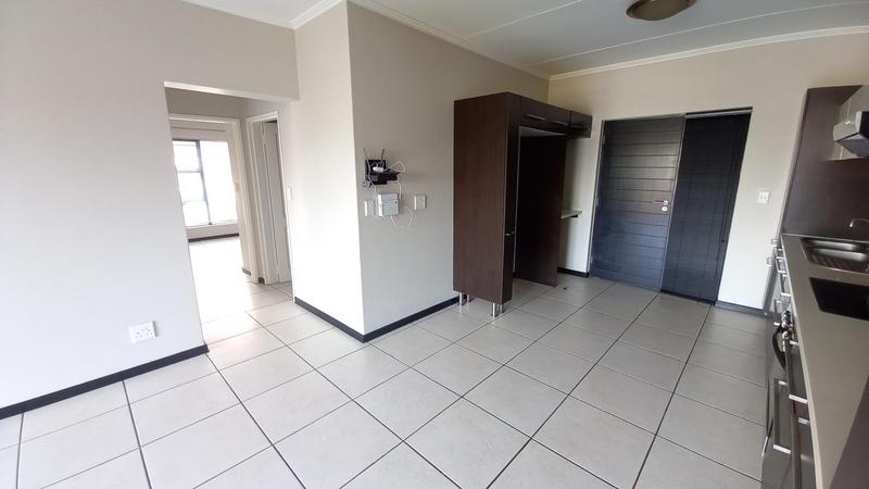 2 Bedroom Property for Sale in Greenstone Hill Gauteng