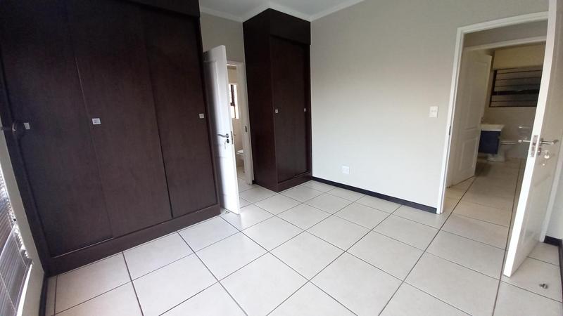 2 Bedroom Property for Sale in Greenstone Hill Gauteng