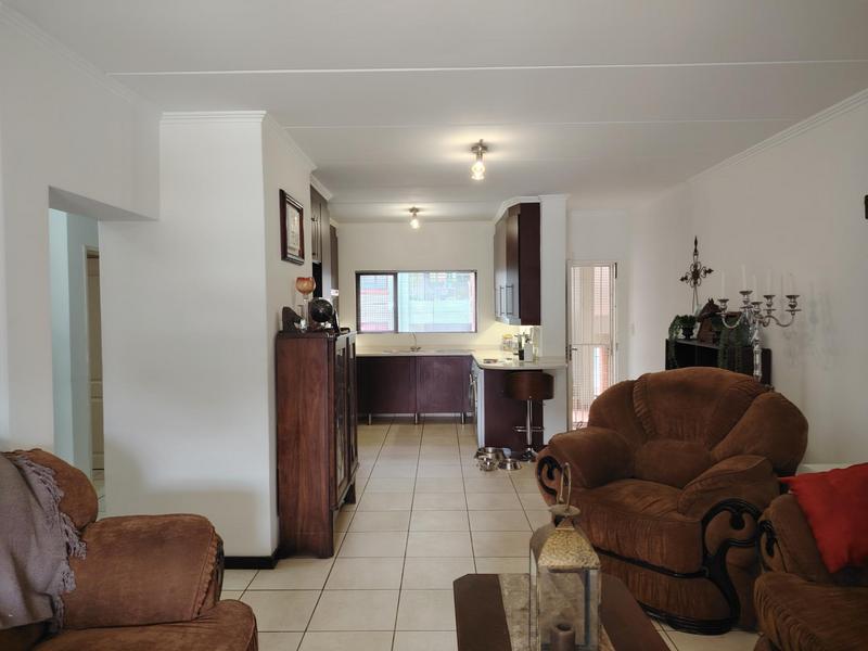 2 Bedroom Property for Sale in Bedfordview Gauteng