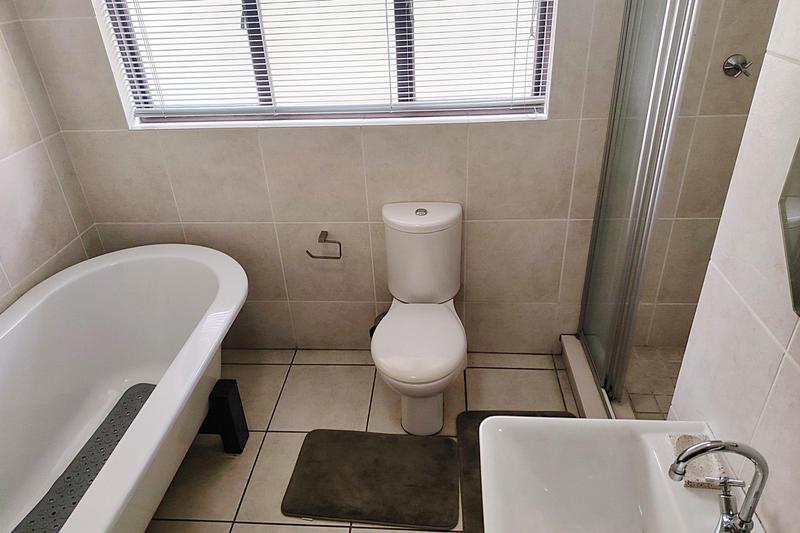 2 Bedroom Property for Sale in Bedfordview Gauteng