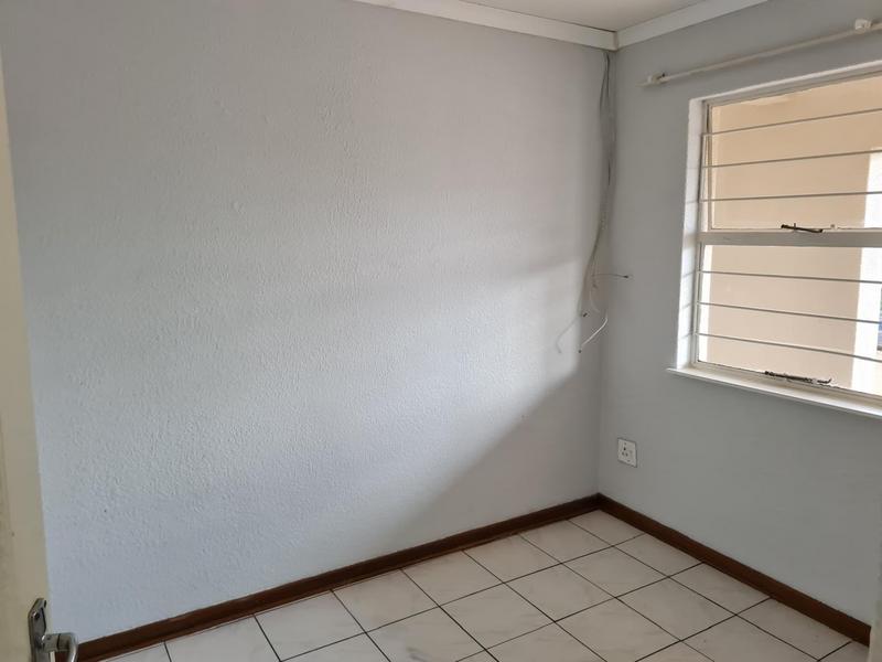 To Let 3 Bedroom Property for Rent in Krugersdorp North Gauteng