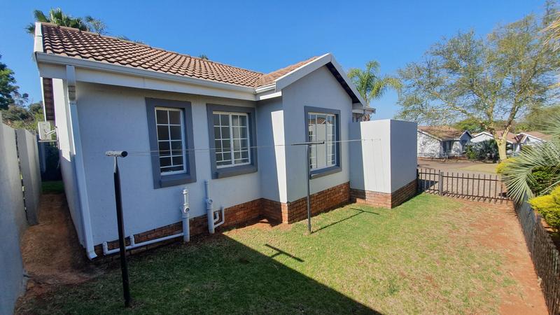 2 Bedroom Property for Sale in Amandasig Gauteng