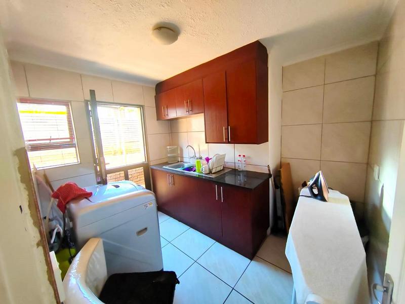 4 Bedroom Property for Sale in Amandasig Gauteng