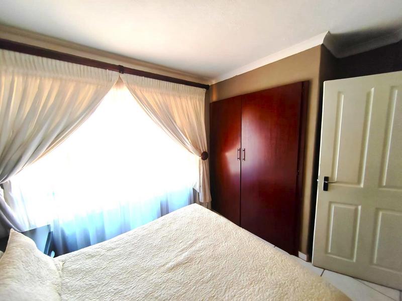 4 Bedroom Property for Sale in Amandasig Gauteng