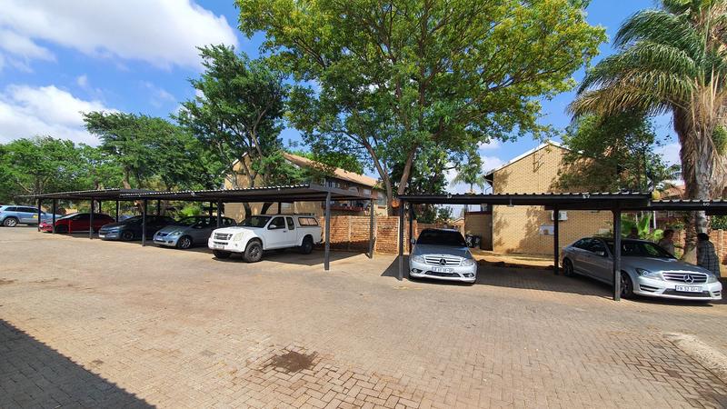 1 Bedroom Property for Sale in The Orchards Gauteng