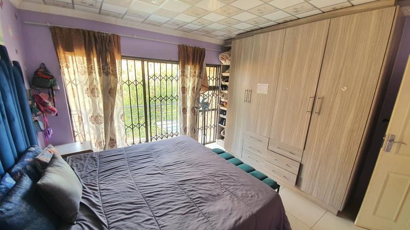 5 Bedroom Property for Sale in The Orchards Gauteng