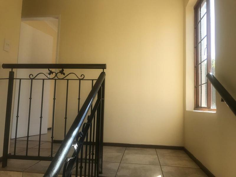 To Let 3 Bedroom Property for Rent in Albertsdal Gauteng